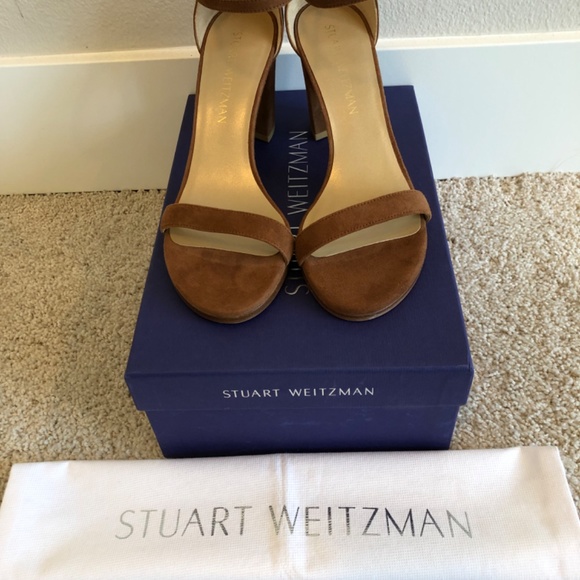 STUART WEITZMAN HEELS - Picture 9 of 15